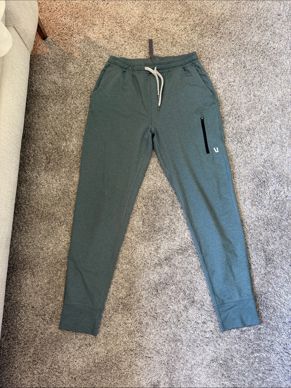 Men’s Vuori Drawstring Jogger Pants Sage Green
